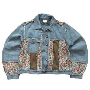 POL Clothing Floral Tapestry Patchwork Button-Down Denim Jacket Size S/M Cute!
